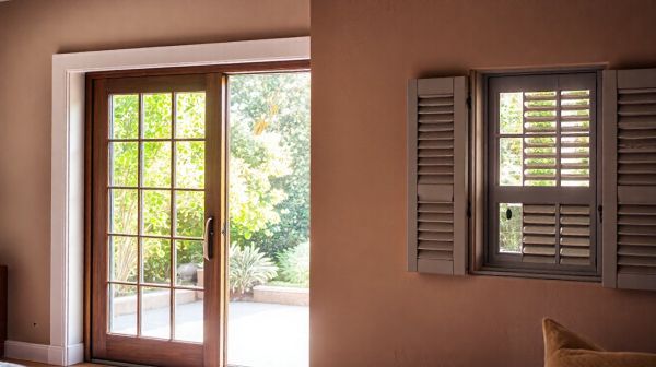 Top window and door styles for homes in South London